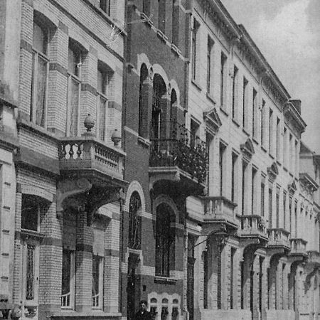 B&B Quatre20Cinq Antwerpen Buitenkant foto