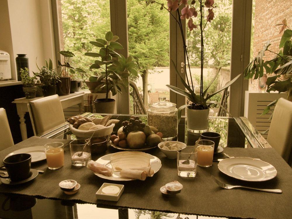 B&B Quatre20Cinq Antwerpen Buitenkant foto
