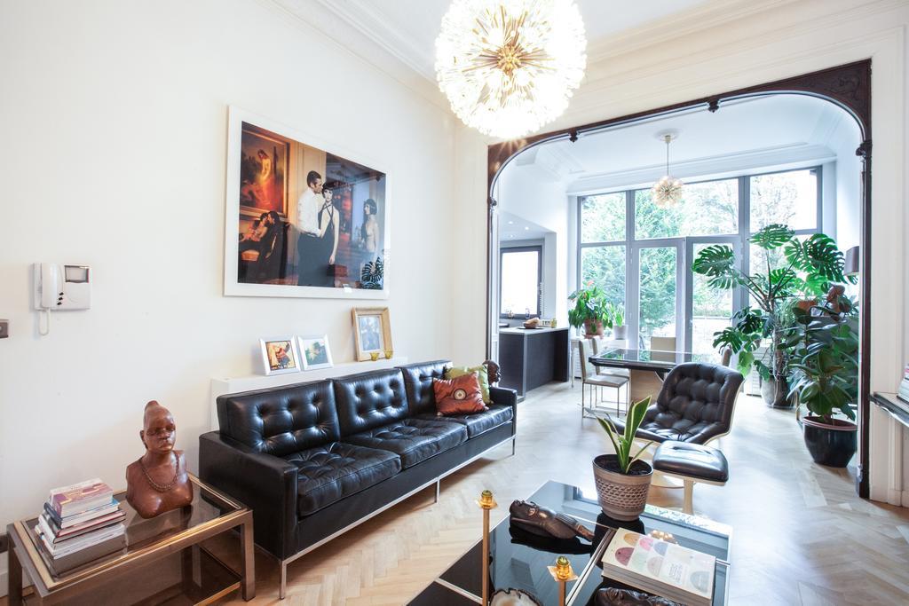 B&B Quatre20Cinq Antwerpen Buitenkant foto