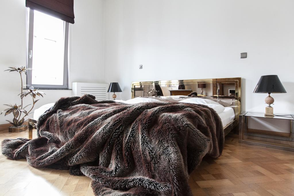 B&B Quatre20Cinq Antwerpen Buitenkant foto